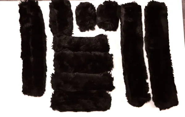 Hovedbilde Skoies Syntetisk Saueskinn Sett - Sort