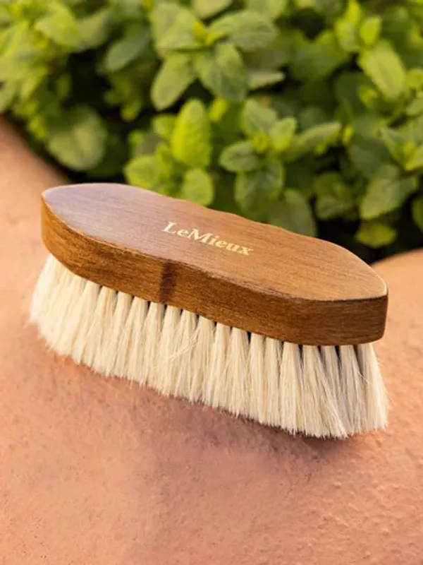 LM Artisan Soft Finishing Brush