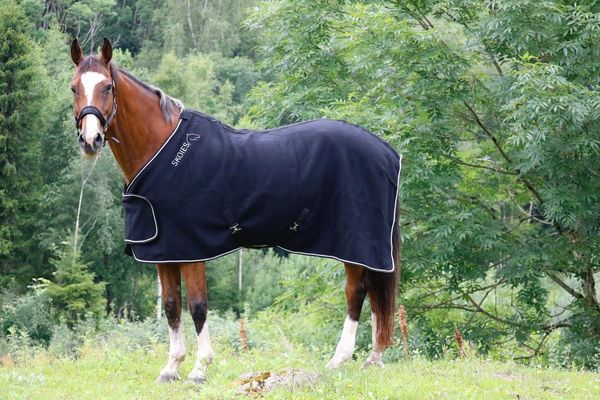 Hovedbilde SE Design Show Rug i Ull