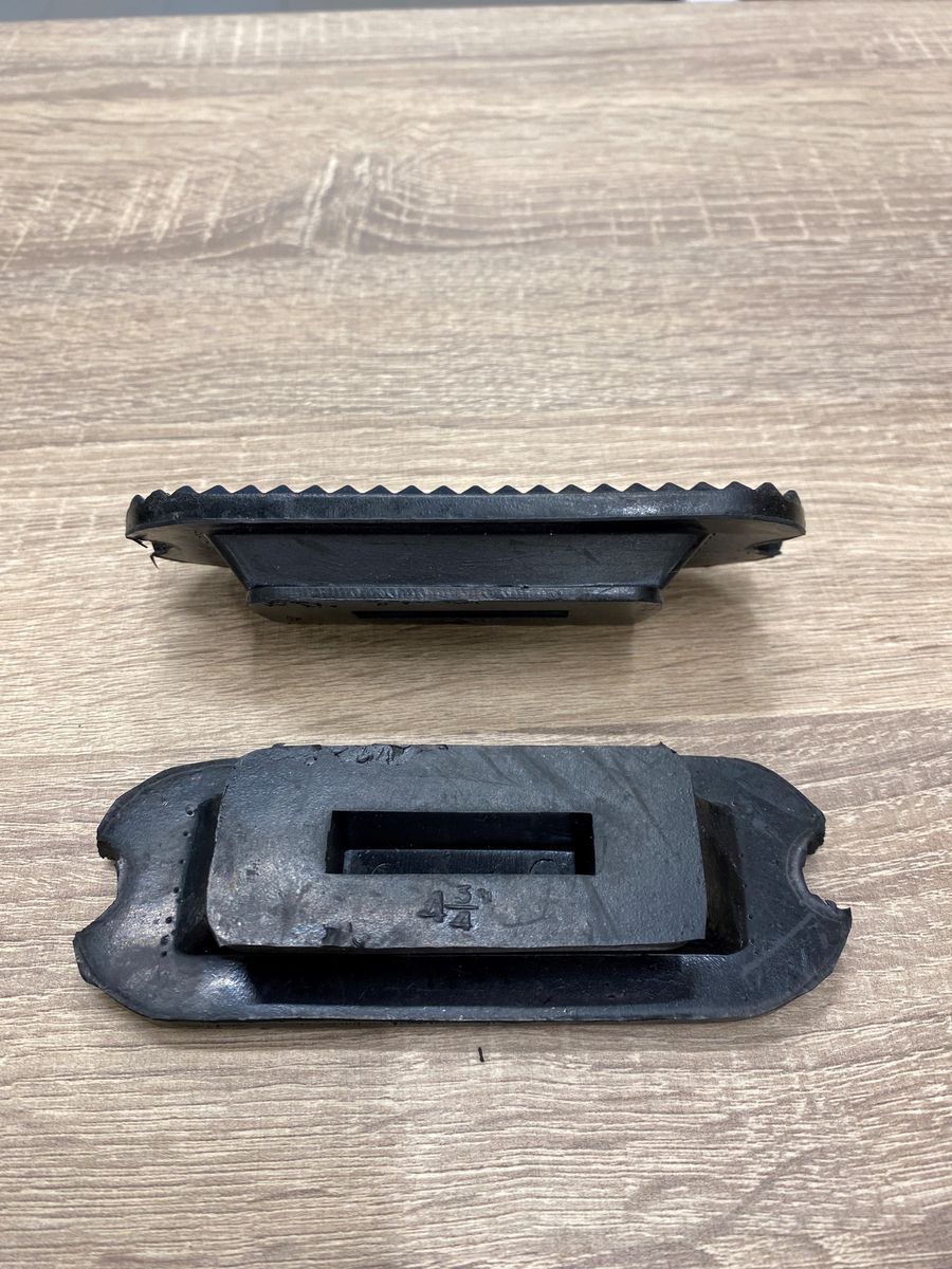 Gummi fotplate til stigbøyler 